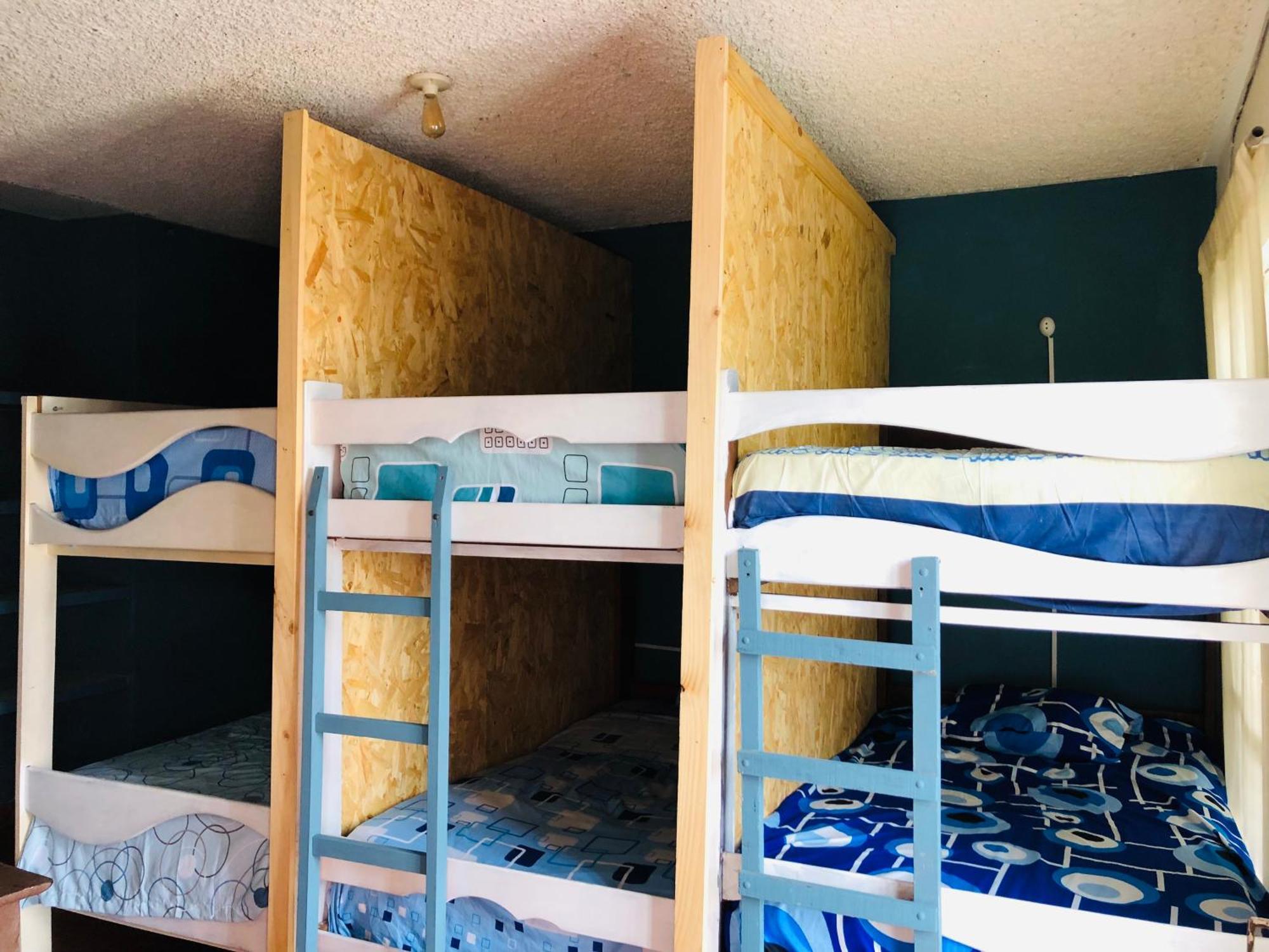 Pointbreak Surf Camp Hostel Хуанчако Екстериор снимка
