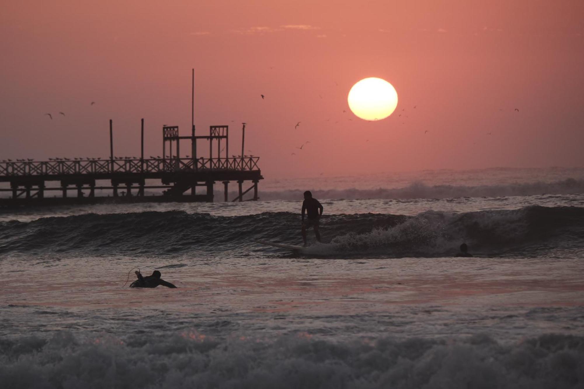 Pointbreak Surf Camp Hostel Хуанчако Екстериор снимка